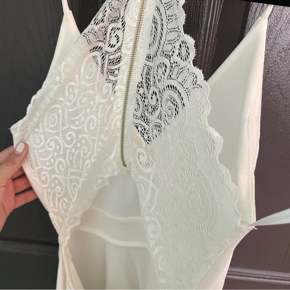 WHITE DRESS🤍 - Picture 3 of 3